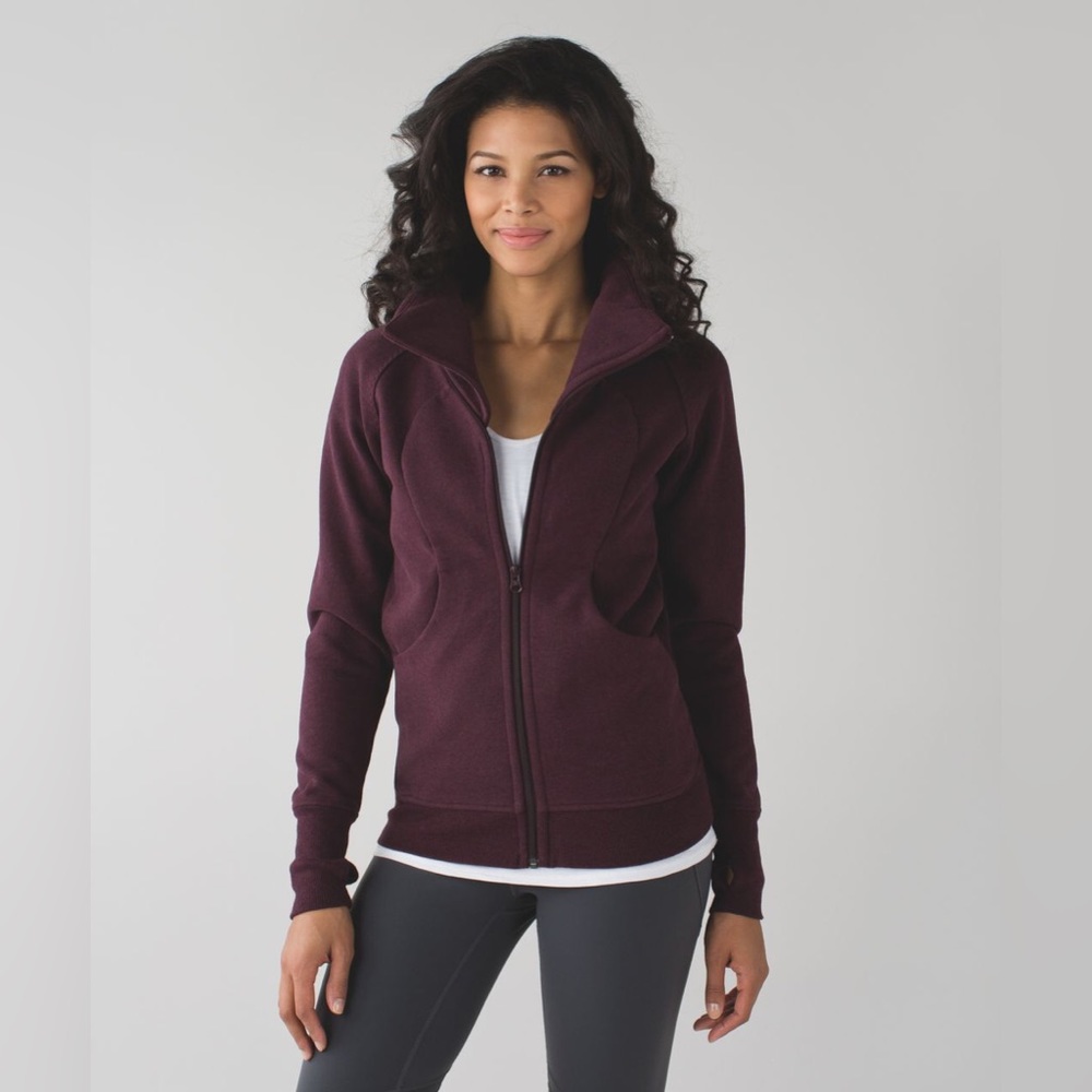 Lululemon Cozy Cuddle Up Jacket 
in Heathered Bordeaux Drama. Size 8. Flawless.
